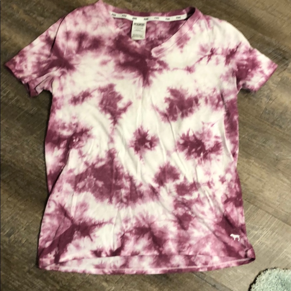 Victoria Secret PINK tee size small purple